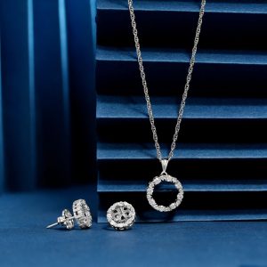 925 round open design with small dimonds chain p.set