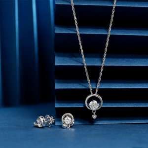 925 open round with single dimond with small heart  chain p.set